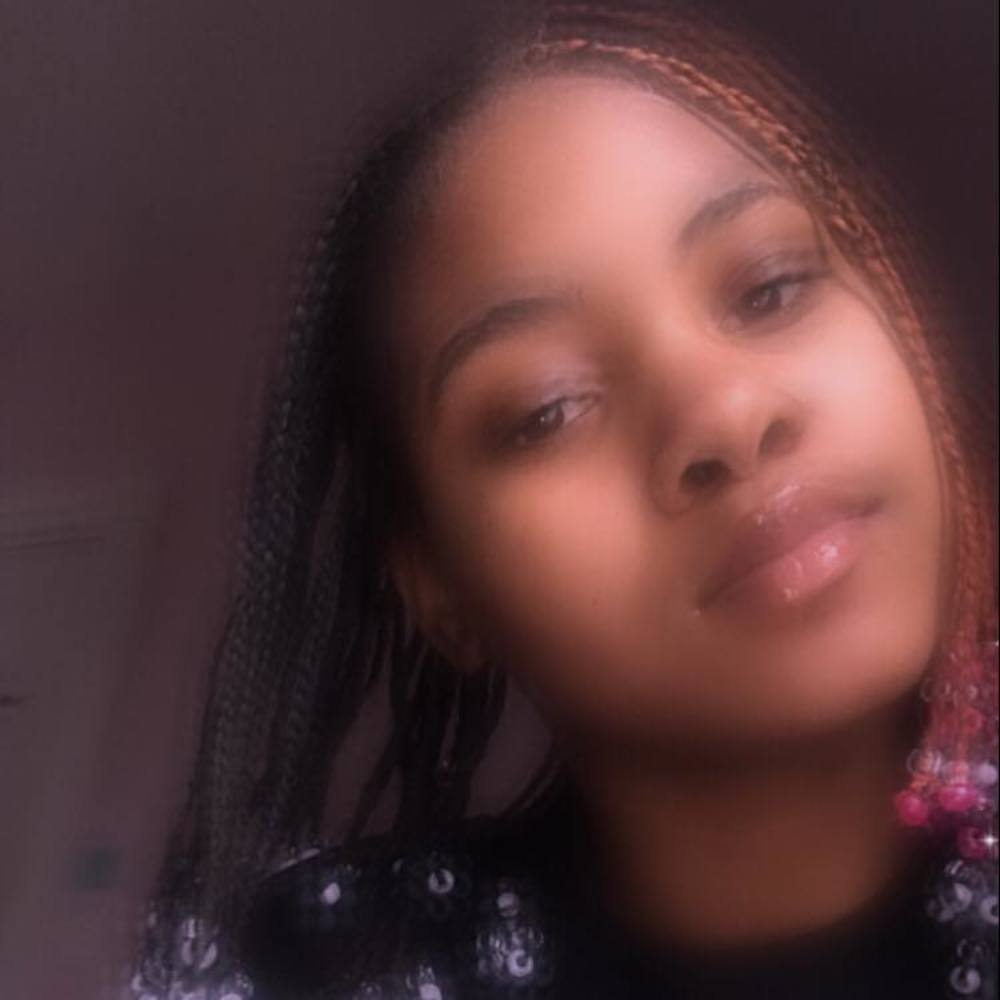 Meet your Posher, Talena